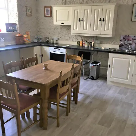 The Corner House * Tralee